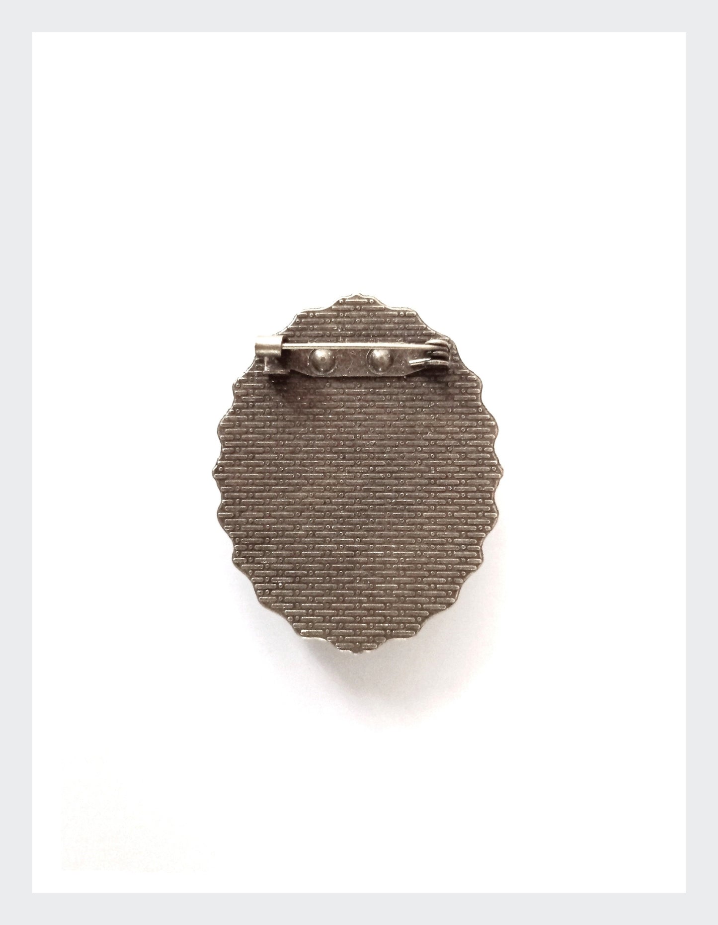 possession lll - broche